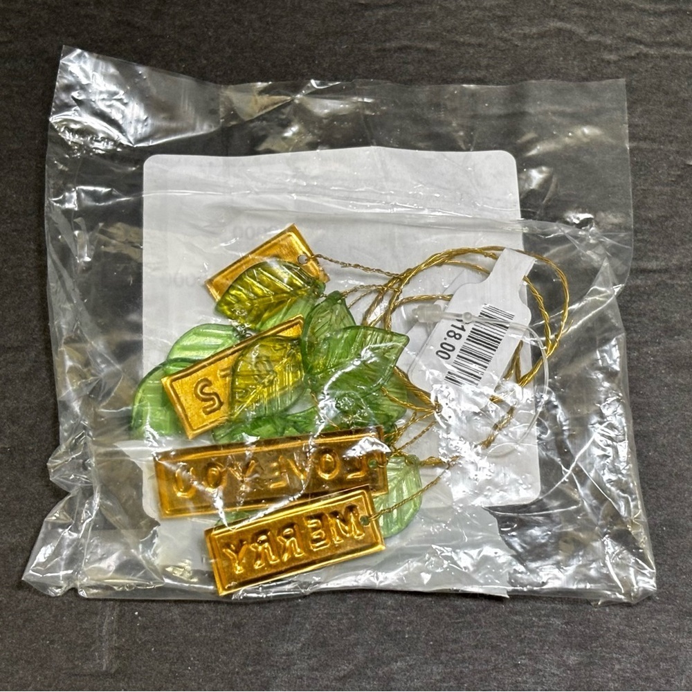 Anthropologie x Terrain Set Of 4 Ornament Charms, Brass Tags, Green Leaves, Msgs - Picture 3 of 4